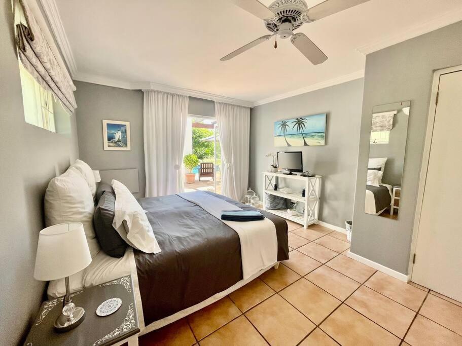 Charming Guest Suite In The Constantia Wine Valley 开普敦 外观 照片
